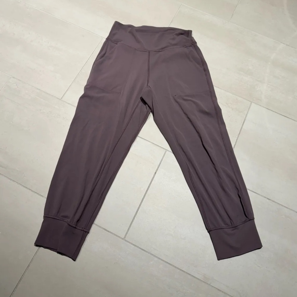 Lululemon Align Joggers 23'